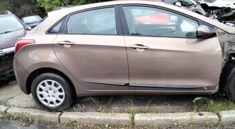 predám MOTOR G4FA Hyundai i30 1.4 2012 DVERE, PREVODOVKA 6 r