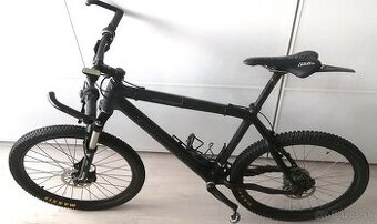 Predám karbónový horský bicykel