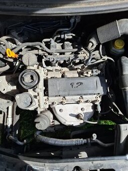 Škoda Fabia 2 motor BZG