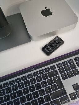 Mac mini M2