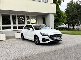 Hyundai i30 2021