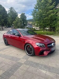 Mercedes Benz E350 D AMG Packet E63 Optik W213