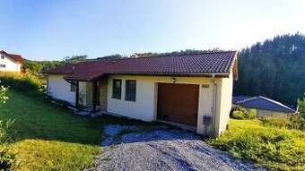 4i bungalov s garážou v Snežnici