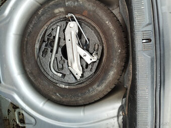 rezerva, kluč, zdvihak, škoda fabia, octavia 2