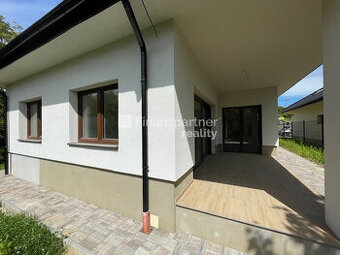 PRIPRAVUJEME - Uprostred mesta nadštandartná novostavba (F47