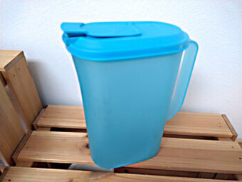 Tupperware velka kanvica, dzban s dvojitým vrchnákom -