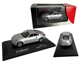 Rôzne zberateľské kovové modely v mierke 1:43