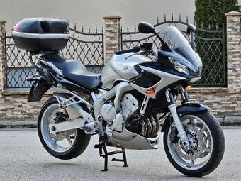 Yamaha 600 FZ6 Fazer 2004