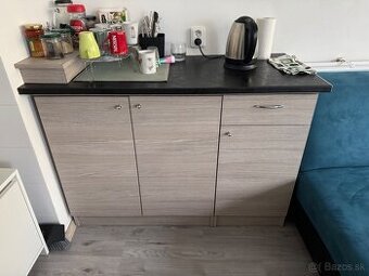 Mala kuchynská linka súrne 