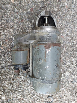 Štartér - Škoda Favorit