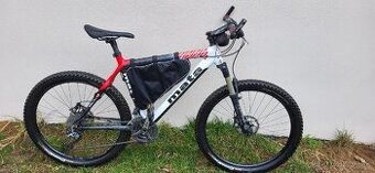 karbónový hardtail horsky bicykel mata