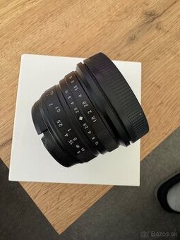 7Artisans 25mm f/1,8 APS-C objektív