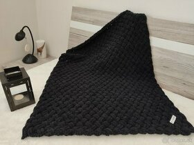 Pletená detská deka čierna