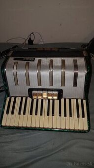 Akordeon eterna 60