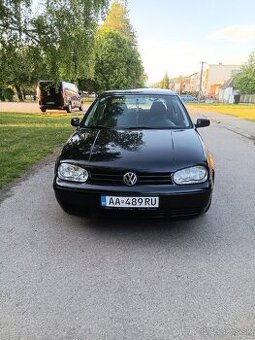 Predám Volkswagen Golf 1.6 Benzin 77 KW