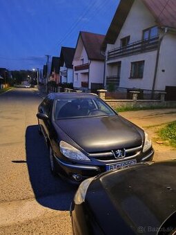 Peugeot 607