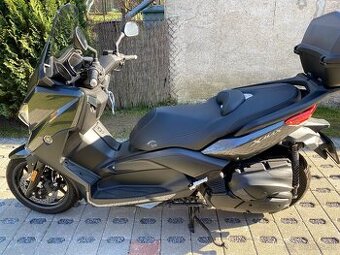 Yamaha X-max 400