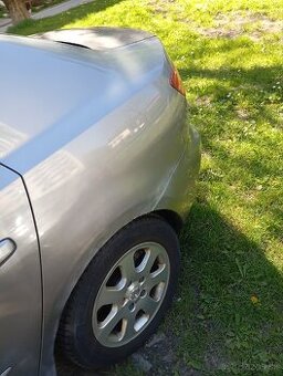 Predám Mazda 3 cena 2000€