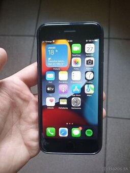 iPhone 7