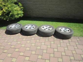16" pl. disky Duster s let. pneu 215/65R16 98V Fulda