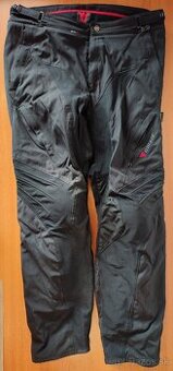 Nohavice na motorku Dainese s chráničom na kolená