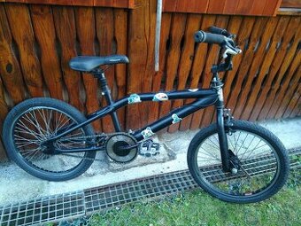 BMX - VENICE, odpružená sedlovka,predné pegy, brzdy, kvalitn