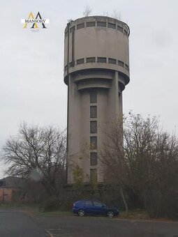 Na predaj vodárenská veža za 60 000 eur v Lučenci