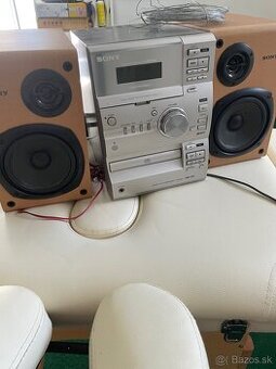 predam vezu sony cmt-cp1 krasny zvuk osobne