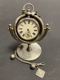 Stojan (s výrezom) na vreckové hodinky