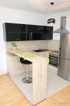 Realitný kancelária REALADR s.r.o.