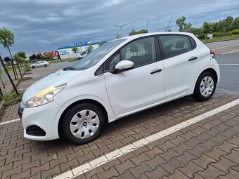 Peugeot 208 diesel 1,6 r.v. 12/2017 naj.113000 km.