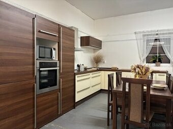 Moderná dvojfarebná kuchyňa JORGA