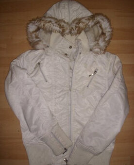 Dámska zimná vetrovka XS