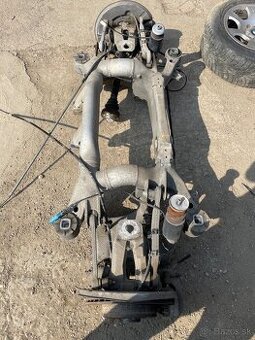 Predám zadnú nápravu na BMW E61.