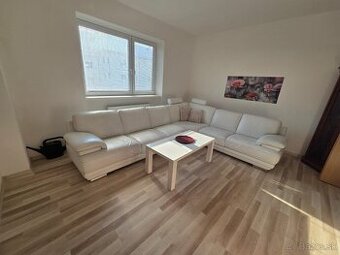 PREDAJ-3izbový byt v centre mesta-MICHALOVCE