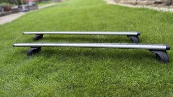 Priečniky Thule na Volvo V40 CC