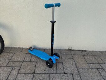 Kolobežka Micro Scooter modro-tyrkysovej farby €40