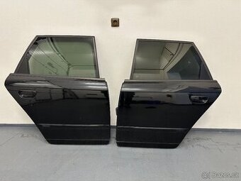 Audi A4 B7 B6 bočné dvere barva LZ9Y