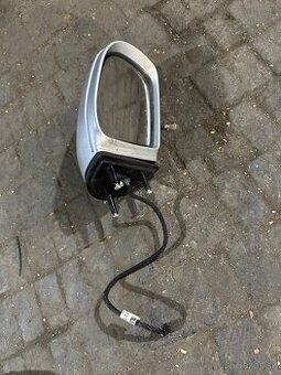 Mercedes ML 2007 r.v spetne zerkadlo .