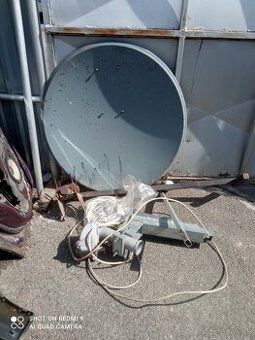 Satelit