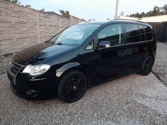 Volkswagen Touran R line
