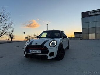 Mini Cooper 1.5, S výbava