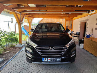 Predám Hyundai Tucson 1.7 CRDI biznis trieda