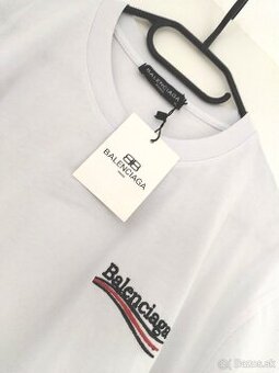 Tricko Balenciaga vysite napisy