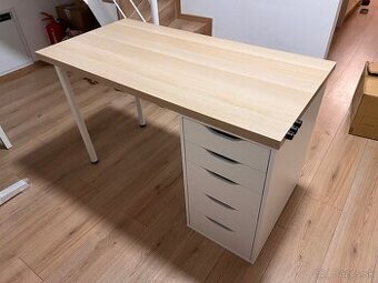 Stôl IKEA