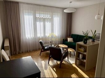 Prenájom pekný 3 izbový byt, Dunajská ulica, Bratislava I St