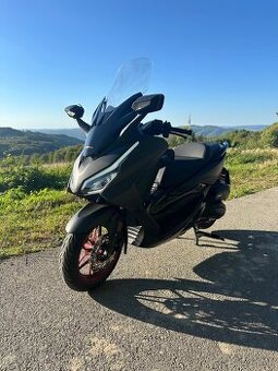 Honda Forza 125 Special Edition (Nájazd len 178km)