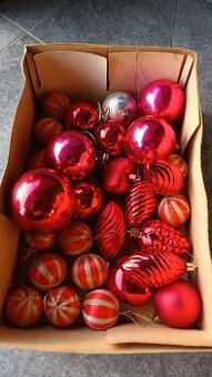 Predam mix  retro vianocne gule sklenene balik