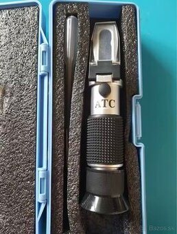 Nový refraktometer 4v1 ATC – meranie nemrzky a batérie