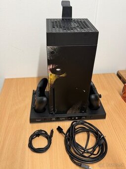 Xbox series X 1Tb - funkčný v záruke + 2x ovladač + stanica